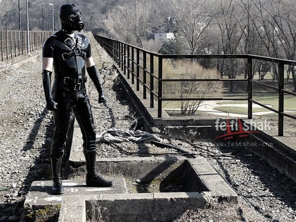 Crossharness - Rubber Body Harness - Image 5
